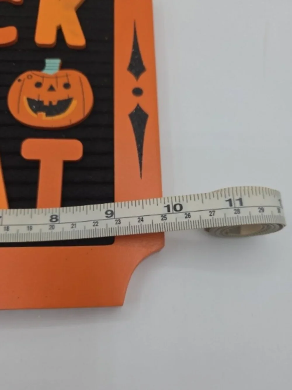 Halloween Trick Or Treat Hanging Wooden Sign Pumpkin Wall Decor Orange Black